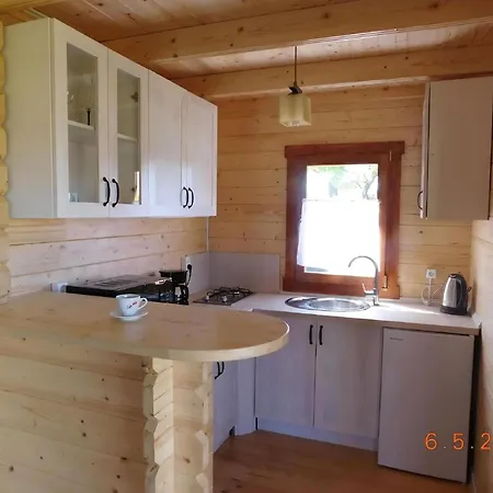 Haus In Mit Grill, Terrasse Und Garten Tatil Evi Karsibór